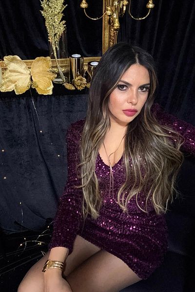 Sohotique By P Rochie cu decolteu în V cu paiete din catifea prune