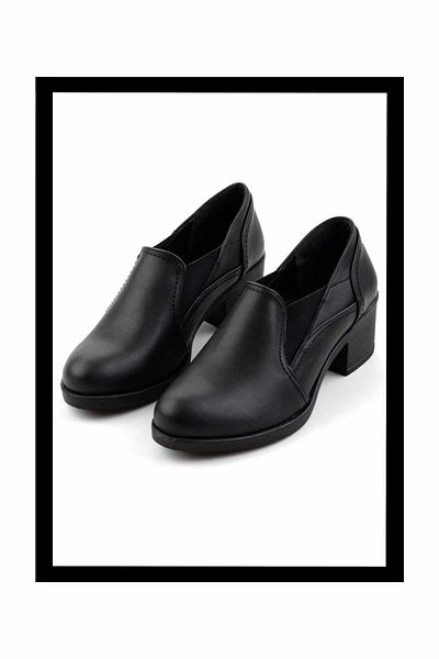 Bambi Pantofi cu toc de damă negri clasici - K 01586372509