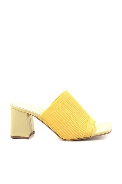 Bambi Yellow Women's Slippers K04503400082