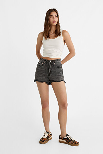 Stradivarius Distressed Denim Şort