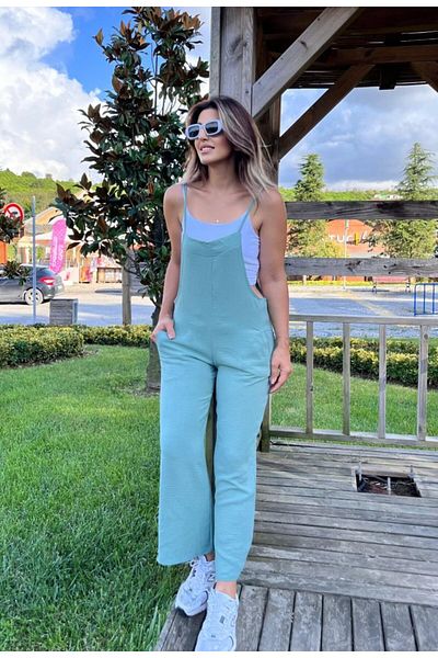leyla sanat sanata yeni bir bakış açısı Leyla Sanat a New Perspective on Art Women Pocket Detail Aorebin Jumpsuit