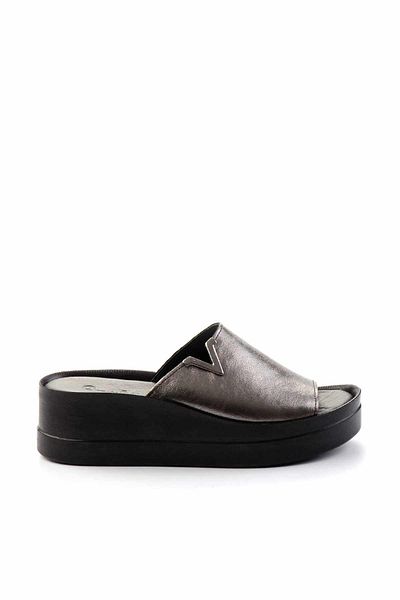 Bambi Γυναικείες παντόφλες Platinum Wrinkled Leather K 04331141103