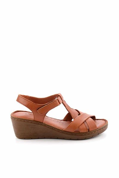 Bambi Tan Genuine Leather Women's Sandals K05827115103