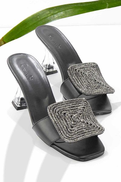 Bambi Women's Black Slippers K04575001909