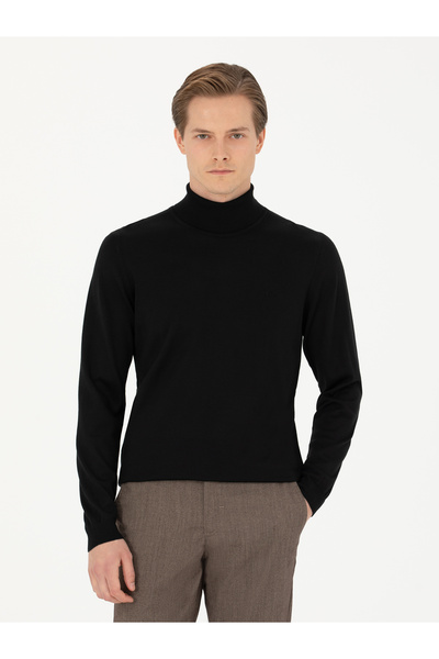 Cacharel Black Slim Fit Turtleneck Sweater Sweater 50270163-Vr046