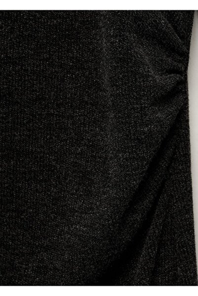 MANGO Woman Dökümlü yuvarlak yakalı elbise