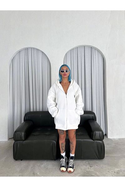 leyla sanat sanata yeni bir bakış açısı Leyla Sanat a New Perspective on Art Oversize Full Zip Long Sleeve Cardigan - White