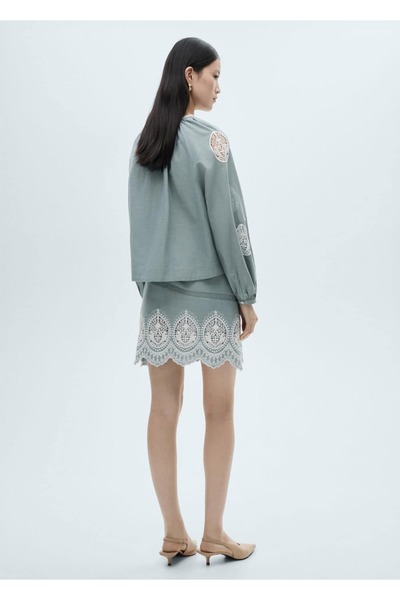 MANGO Woman İşleme detaylı bluz