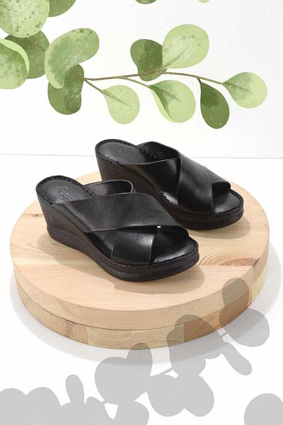 Bambi Papuci de damă negri din piele naturală K 04907018503