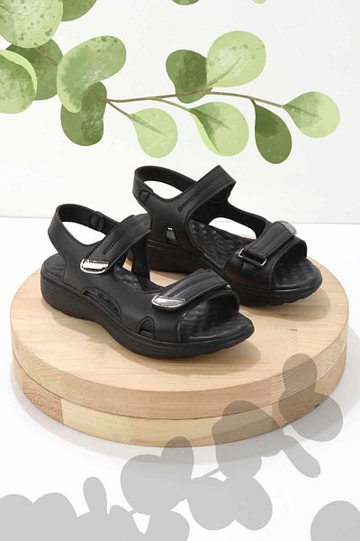 Bambi Women's Black Sandals K05590060009