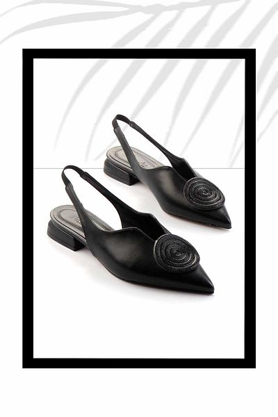 Bambi Schwarze klassische Damenschuhe mit Absatz K 01226015209