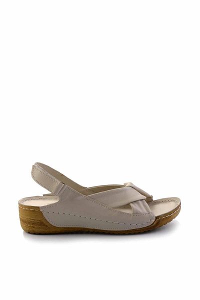 Bambi Beige Leather Women's Sandals K05331022503