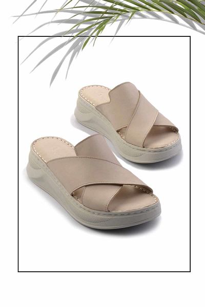 Bambi Beige Genuine Leather Women's Slippers K04281030503