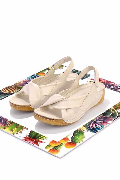 Bambi Beige Leather Women's Sandals K05331022503