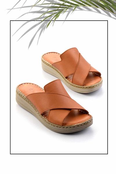 Bambi Tan Genuine Leather Women's Slippers K04281030203