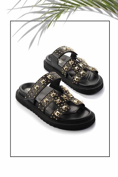 Bambi Women's Black Slippers - K04828010009