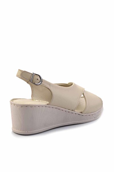 Bambi Beige Leather Women's Wedge Heeled Shoes K05466057003