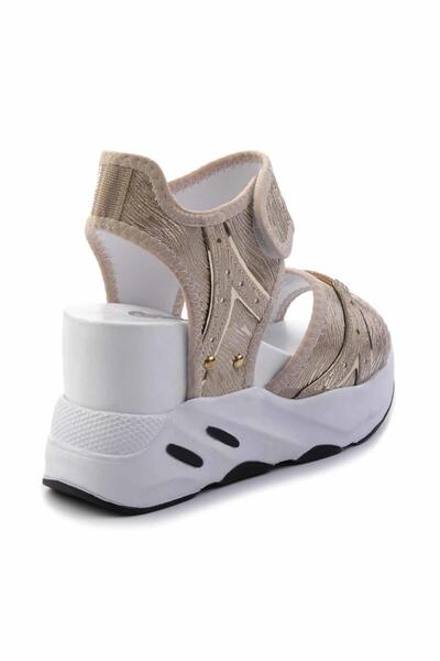 Bambi Women's Beige Striped Sandals - K05026200109