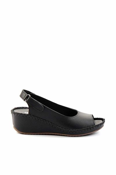 Bambi Schwarze Damenschuhe mit Keilabsatz aus echtem Leder K 05717250403