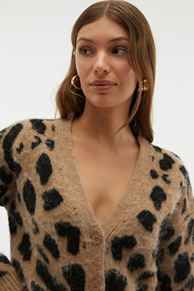 Mudo Leopard Print V-Neck Cardigan