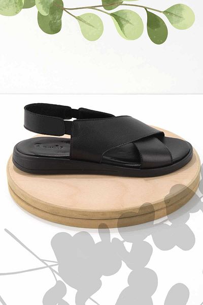 Bambi Schwarze Damensandalen aus echtem Leder K 05906413103
