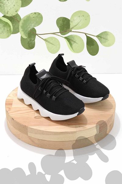 Bambi Schwarzer Stretch-Damen-Sneaker K 01828009017