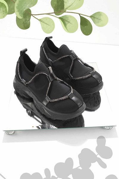 Bambi Schwarzer Stretch-Damen-Sneaker K 01228072017