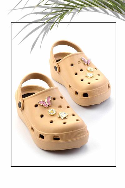 Bambi Beige PVC Women's Slippers K04740320559