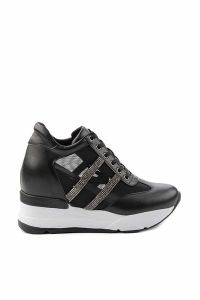 Bambi Women's Black Sneakers K01313000509