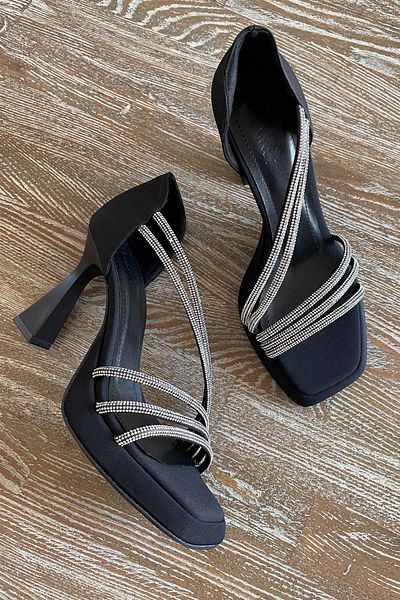 Bambi Damen-Abendschuhe aus mattschwarzem Satin K 01215080938