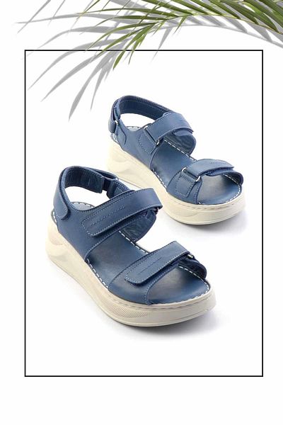 Bambi Modré hrací karty Běh Rozšířený motiv Friday Climber Sandals K 05281018103