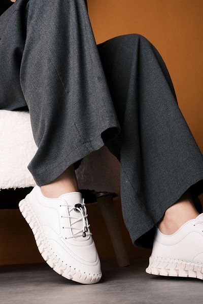 Lal Shoes & Bags Pantofi casual de damă Belda din piele naturală cu cusături - alb