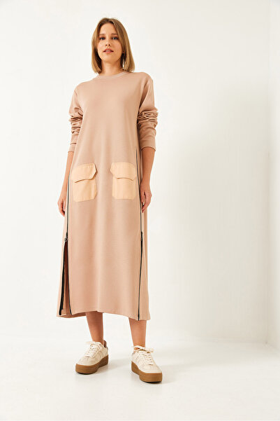 Bianco Lucci Γυναικείο μακρύ φόρεμα με διπλή τσέπη με φερμουάρ στο πλάι 8004 60351340