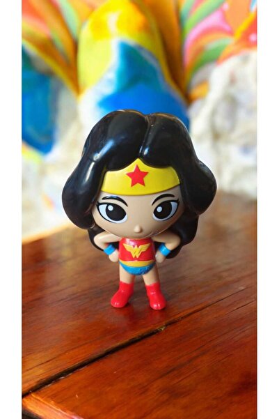 Hureggo لعبة فتاة البطل الخارق العتيقة مقاس 9 سم - مجسم برج الملك