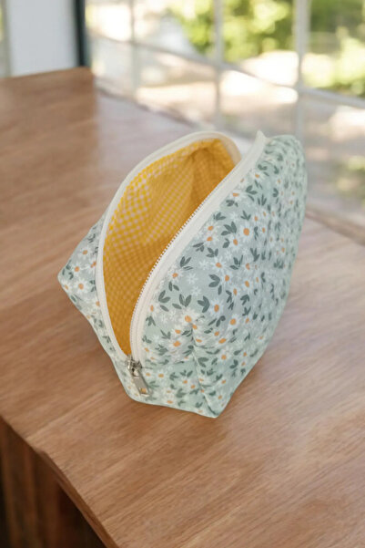 nartella حقيبة مكياج منقوشة باللون الأبيض - حقيبة بتصميم كبيرة الحجم 85422584