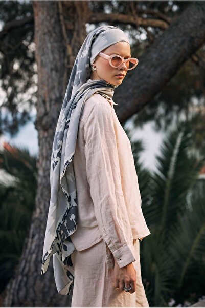 carell Silver Mist Comfy Silk Shawl