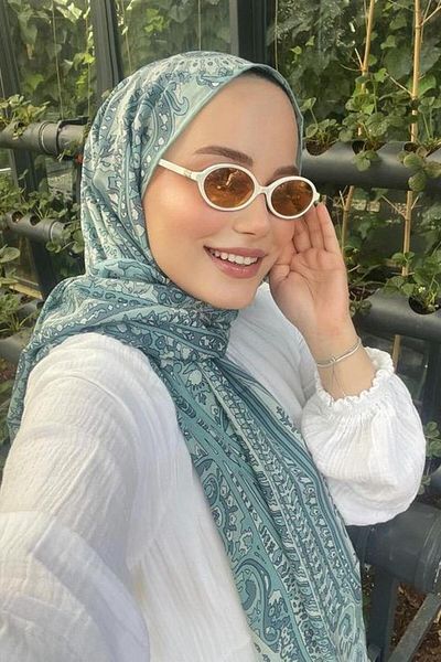 carell Esra's Choice Hues Blue Comfy Silk Shawl