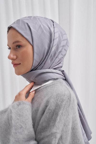 carell Silver Gray Diamond Patterned Cotton Silk Shawl