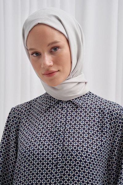 carell Jacquard Monogram Italian Silk Silver Shawl