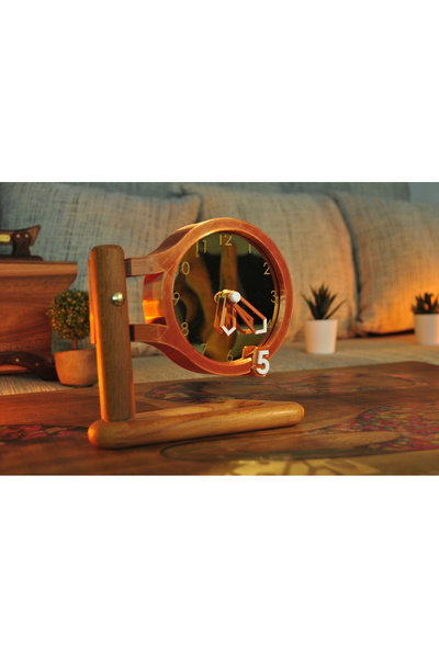 wart dizayn modern masa saati