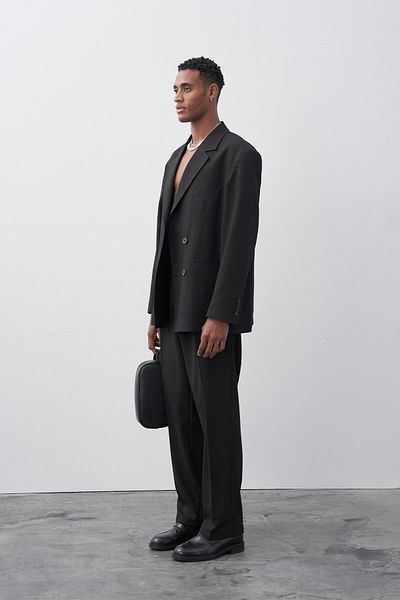 Vamos Black Double Breasted Comfortable Suit