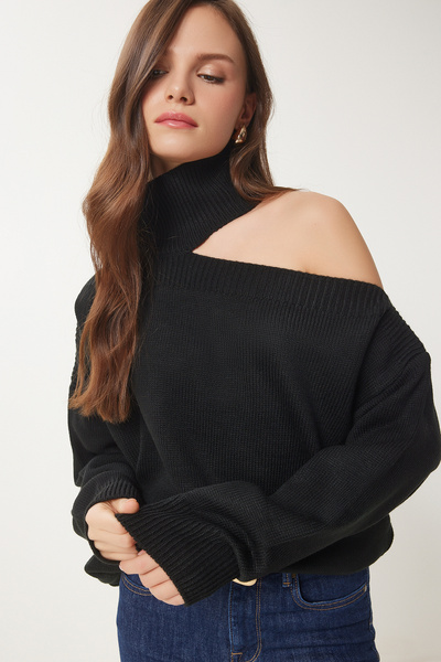 Lovelyİstanbul Pulover de tricotaj cu decupaj cu gât roscat NEGRU LNF0023