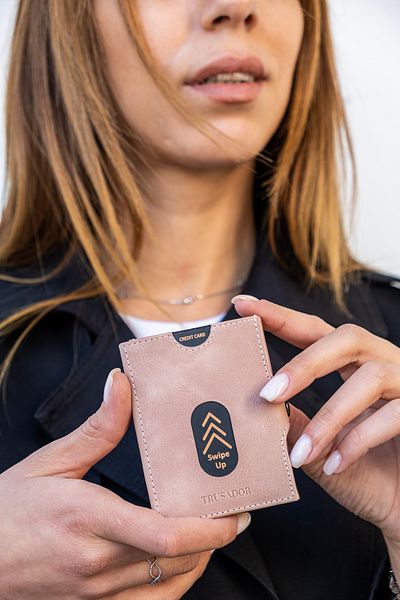 Trusador Valencia Pink Coin Purse με τσέπη Unisex Γνήσιο δέρμα Rfid Protect Γυναικείο πορτοφόλι Δώρο