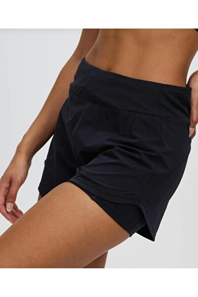 Nike Dri-FIT Bliss Normal Belli 8 cm 2'si 1 Arada Kadın Şortu (dx6022-010) aslan sport