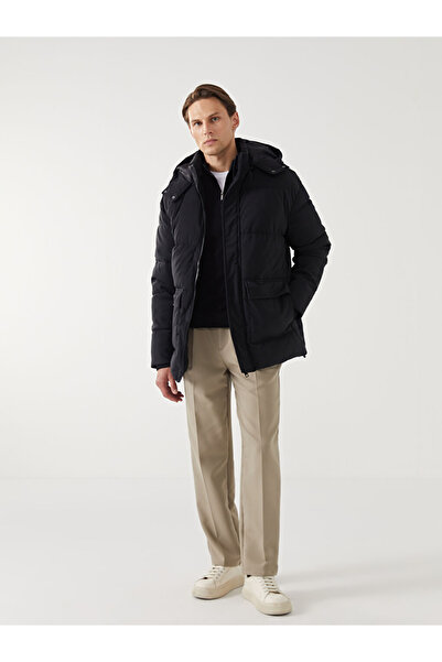 LC Waikiki Ανδρικό πουπουλένιο παλτό LCW Vision Black Standard Mold με κουκούλα