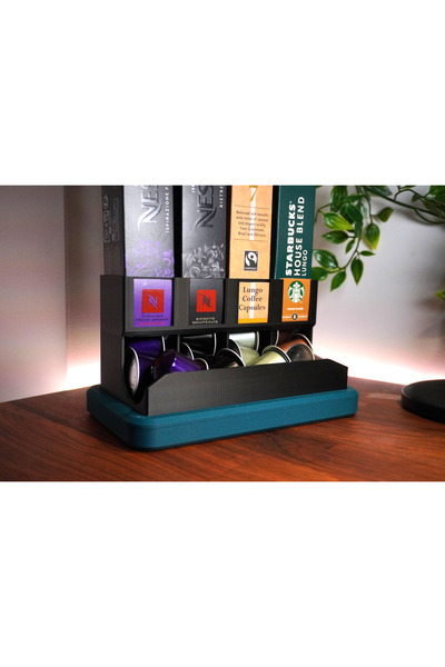 Aaron Boriss حامل كبسولات قهوة نسبريسو 4 قطع (يشمل الطبق الأزرق)