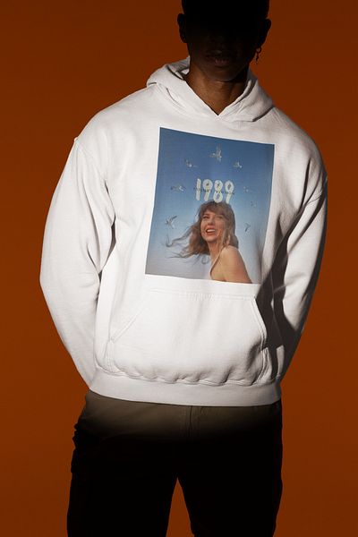 SEVBANO 1989 Taylor Swift Printed Unisex Oversize Singer Hoodie