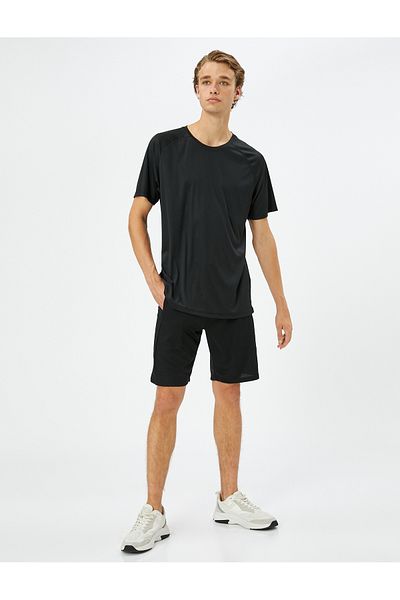 Koton Basic Sports T-Shirt Raglan Sleeve Crew Neck με υφή