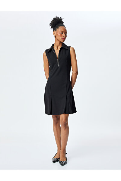 Koton Slim Fit Yarım Fermuarlı Kolsuz Mini Polo Yaka Elbise