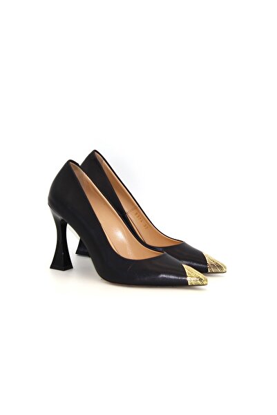 Gizzelli shoes Önü Metal Detaylı Ayakkabı